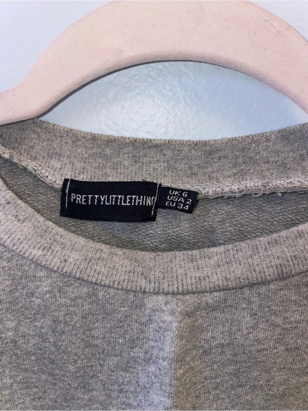 PrettyLittleThing Gray Cropped Drawstring Sweatshirt - Picture 2 of 5